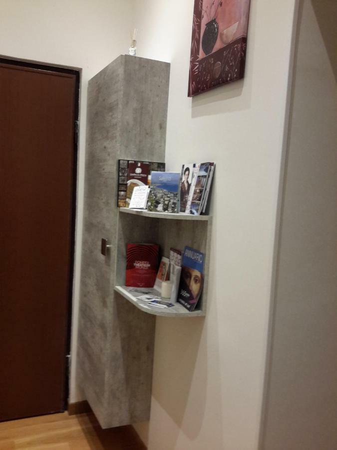 Bed and Breakfast Le Stanze di Penelope Salerno Esterno foto