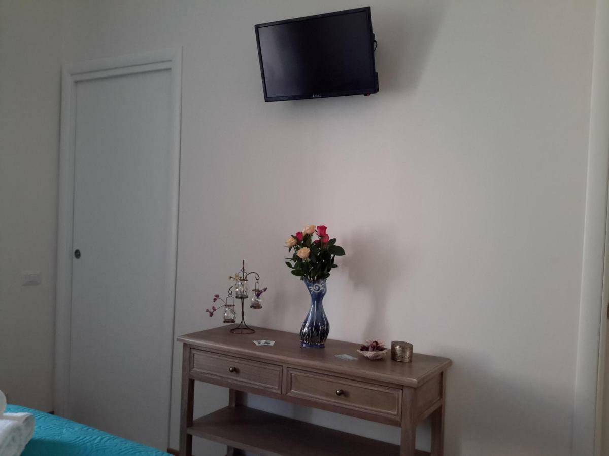 Bed and Breakfast Le Stanze di Penelope Salerno Esterno foto