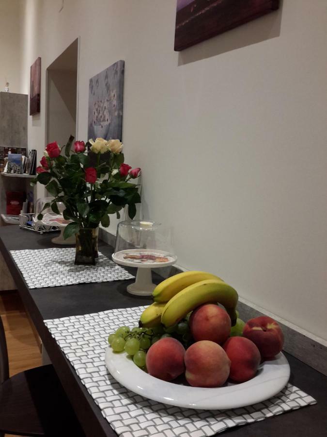Bed and Breakfast Le Stanze di Penelope Salerno Esterno foto